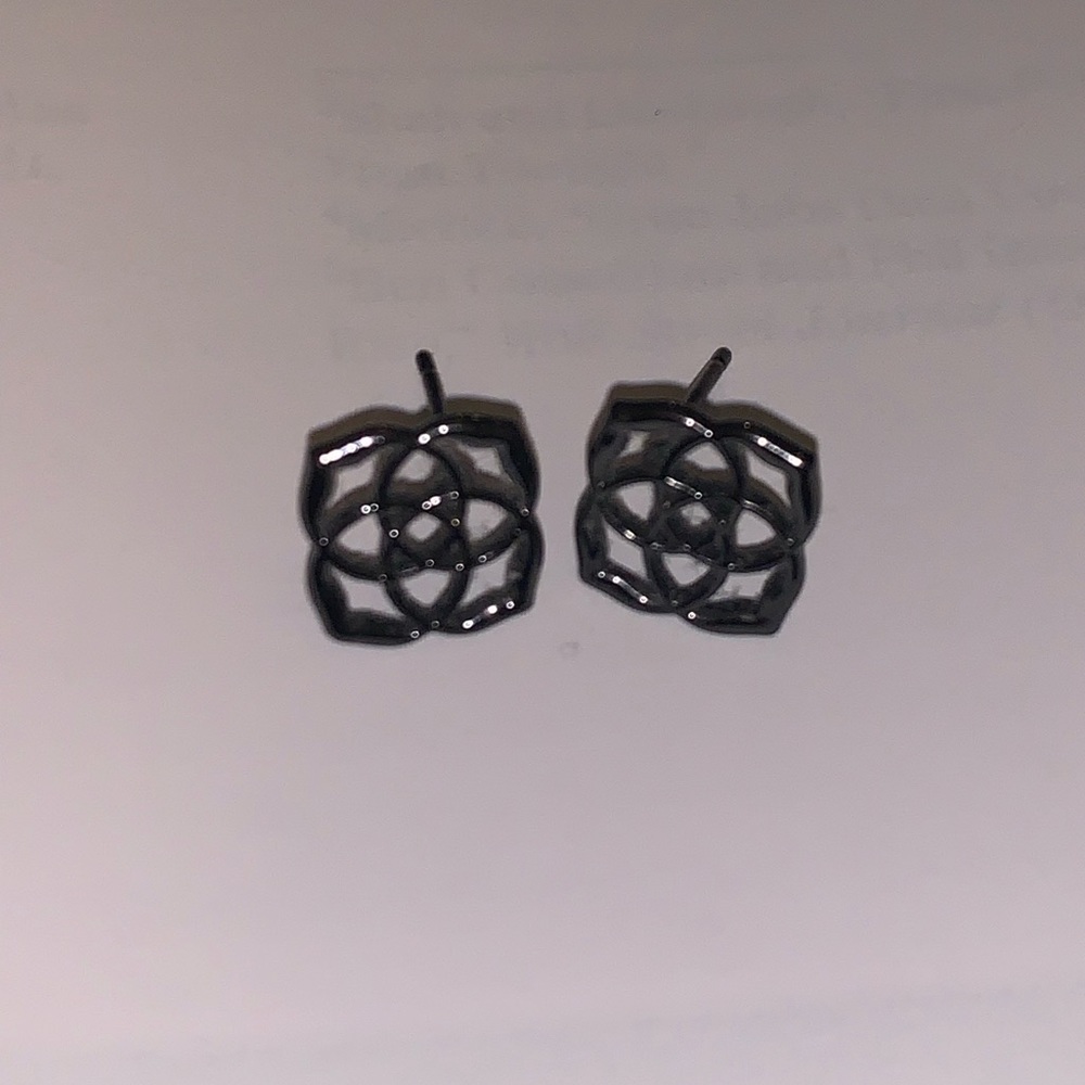 Kendra Scott Dira Stud Logo Earrings